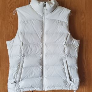 Womens 700 North face vest